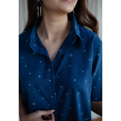 The Indian Ethnic Co. Blue Straight Ajrakh Cotton Printed Collar Neck Shirt