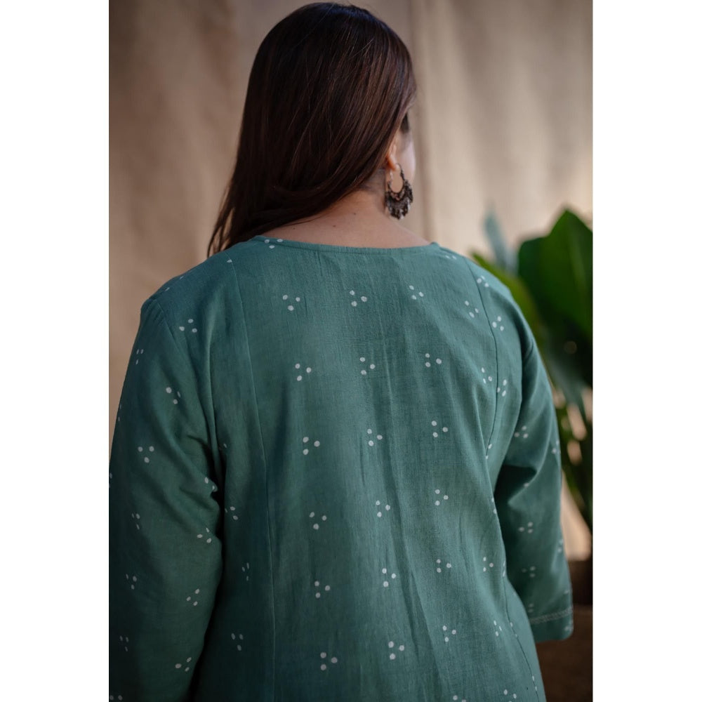 The Indian Ethnic Co. Green Dabu Cotton Embroidered Kurta with Churidar and Dupatta (Set of 3)