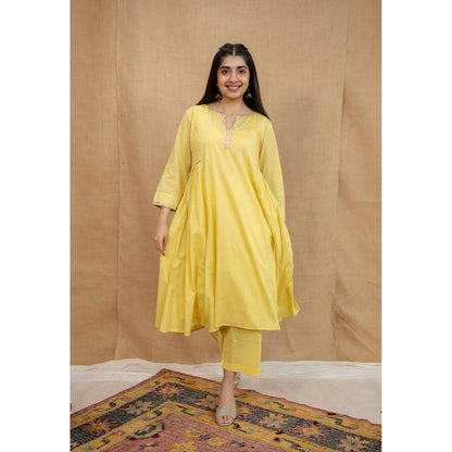 The Indian Ethnic Co. Yellow Plain A-Line Cotton Slip Kurta with Pant and Dupatta (Set of 4)