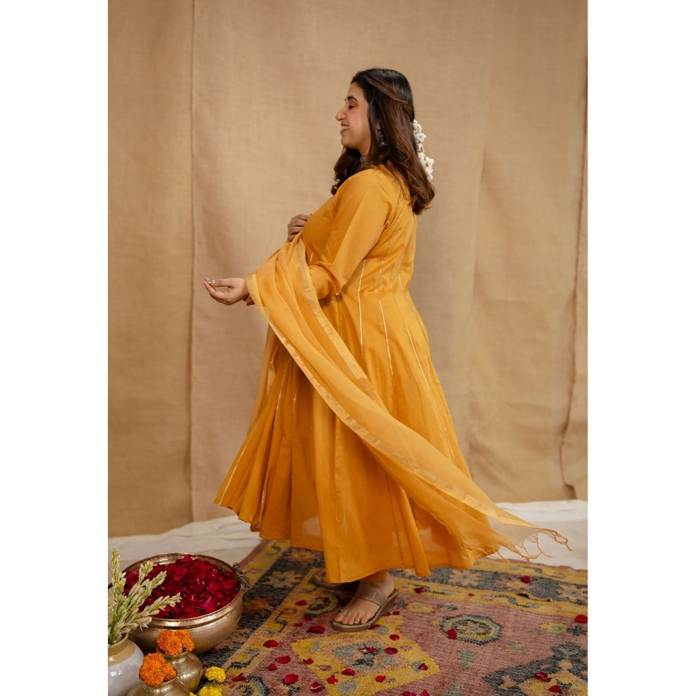 The Indian Ethnic Co. Orange Plain Cotton Anarkali Kurta with Churidar and Dupatta (Set of 3)