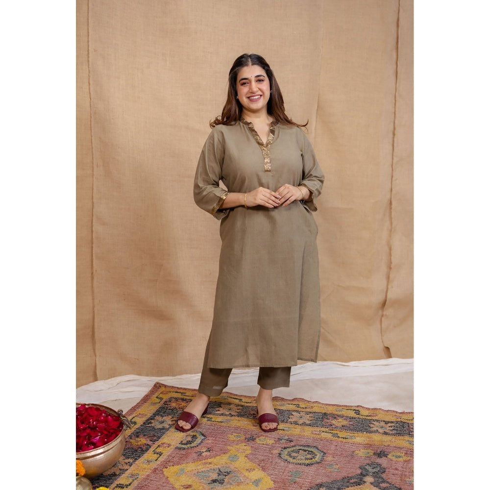 The Indian Ethnic Co. Olive Plain Straight Cotton Kurta with Pant and Dupatta (Set of 3)