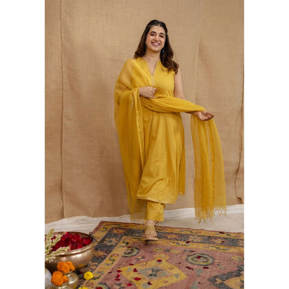 The Indian Ethnic Co. Golden Yellow Plain Cotton V-Neck Kurta with Pant and Dupatta (Set of 3)