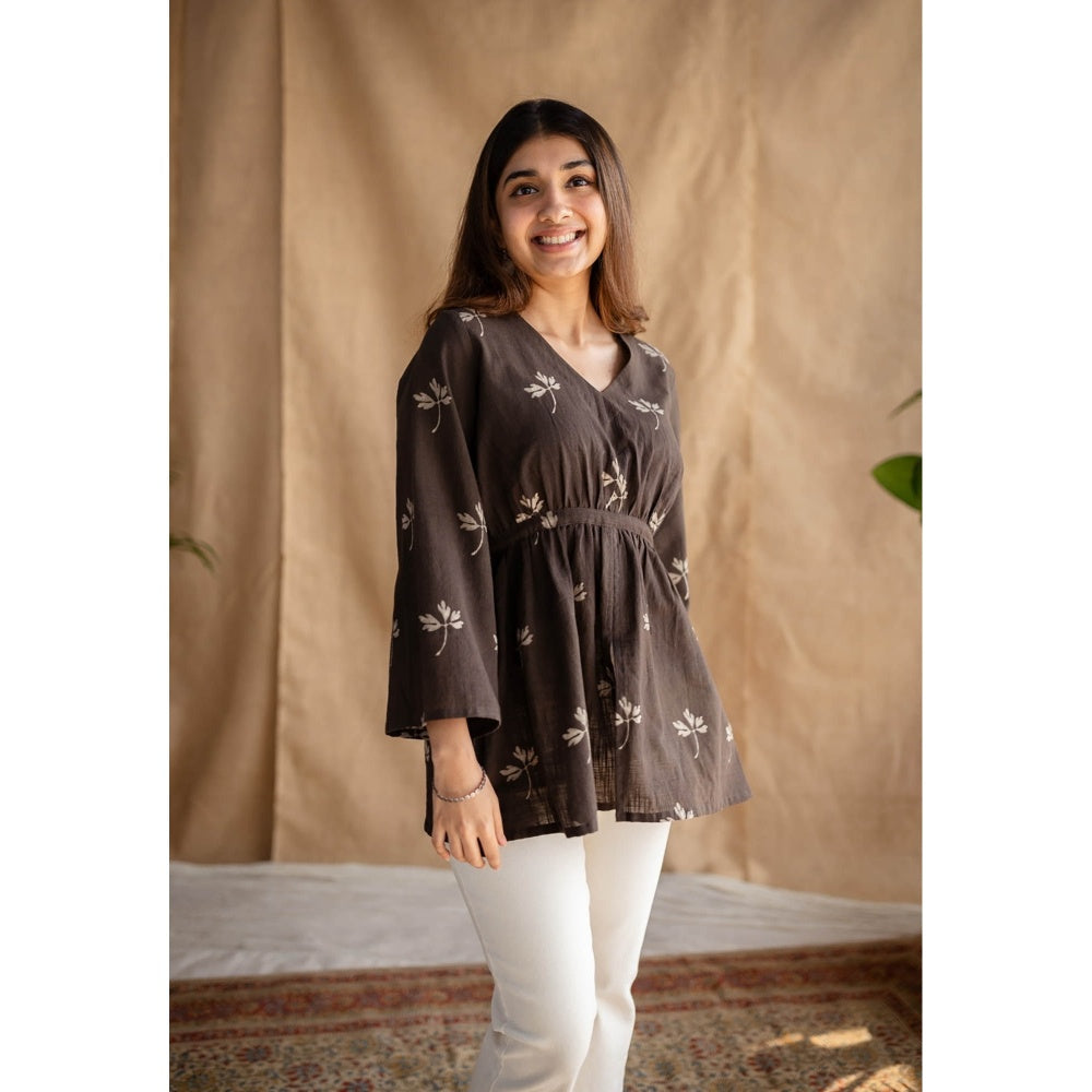 The Indian Ethnic Co. Brown A-Line Dabu Slub Cotton Short Top Printed V Neck With Full Sleeves