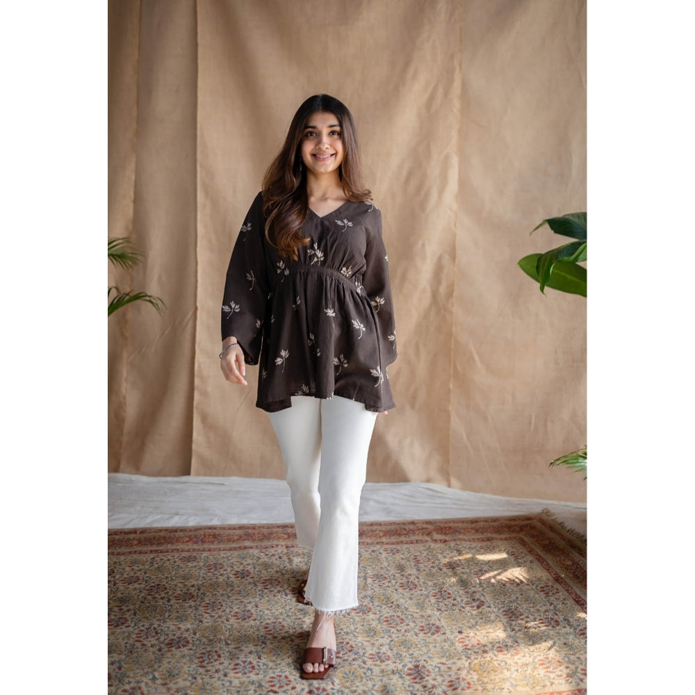 The Indian Ethnic Co. Brown A-Line Dabu Slub Cotton Short Top Printed V Neck With Full Sleeves