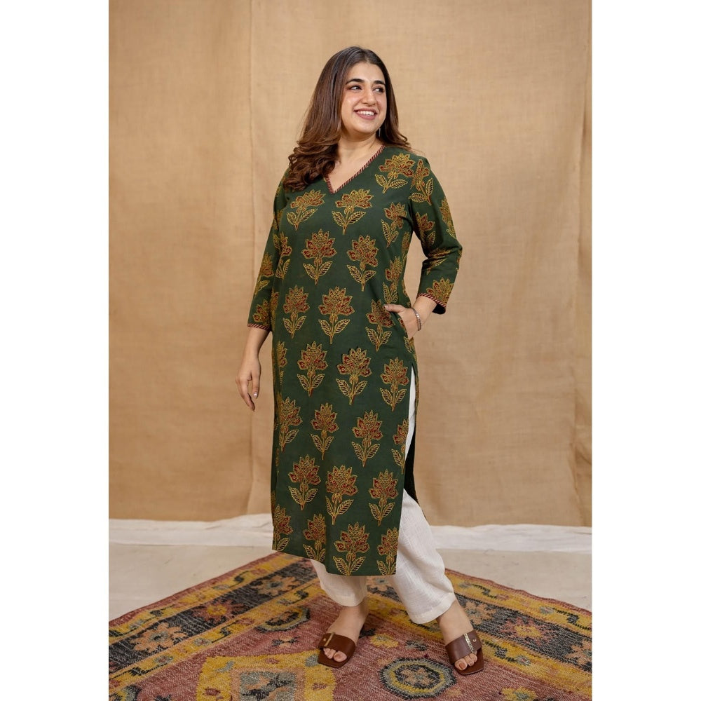 The Indian Ethnic Co. Green Straight Ajrakh Cotton Hand Block Printed Kurta
