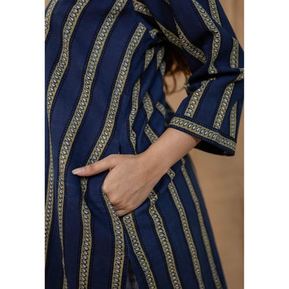 The Indian Ethnic Co. Blue Straight Ajrakh Cotton Hand Block Printed Kurta