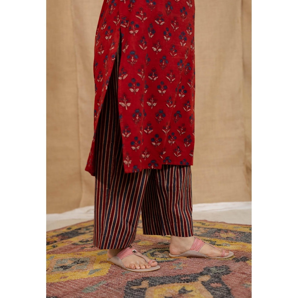 The Indian Ethnic Co. Red Straight Ajrakh Cotton Hand Block Printed Kurta