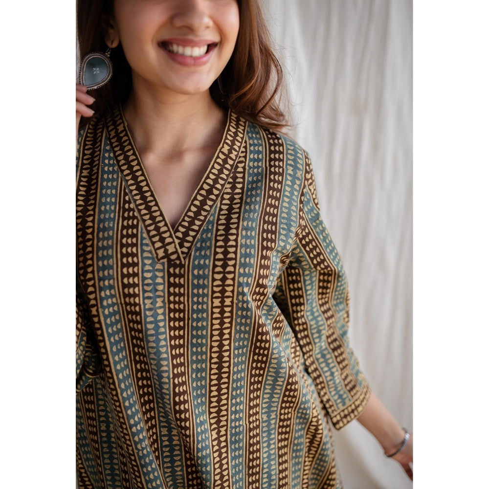 The Indian Ethnic Co. Green A-Line Ajrakh Cotton Hand Block Printed Kurta