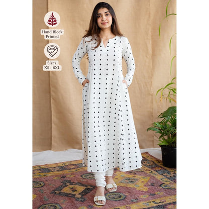 The Indian Ethnic Co. White A-Line Dabu Cotton Hand Block Printed Kurta