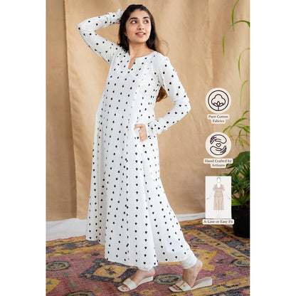 The Indian Ethnic Co. White A-Line Dabu Cotton Hand Block Printed Kurta