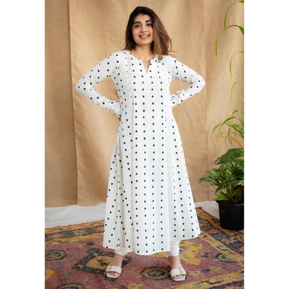 The Indian Ethnic Co. White A-Line Dabu Cotton Hand Block Printed Kurta