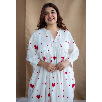 The Indian Ethnic Co. White A-Line Cotton Hand Block Printed Dress