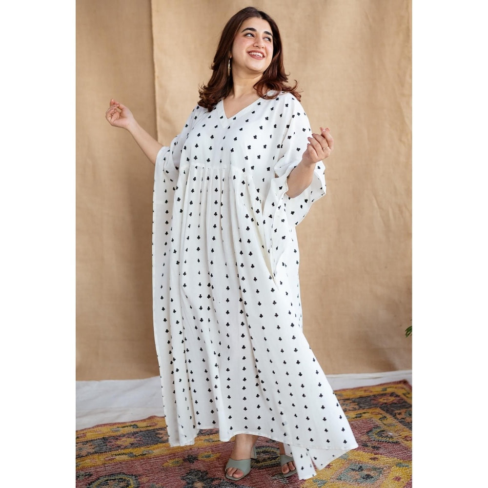 The Indian Ethnic Co. White Loose Dabu Cotton Hand Block Printed Kaftan Dress