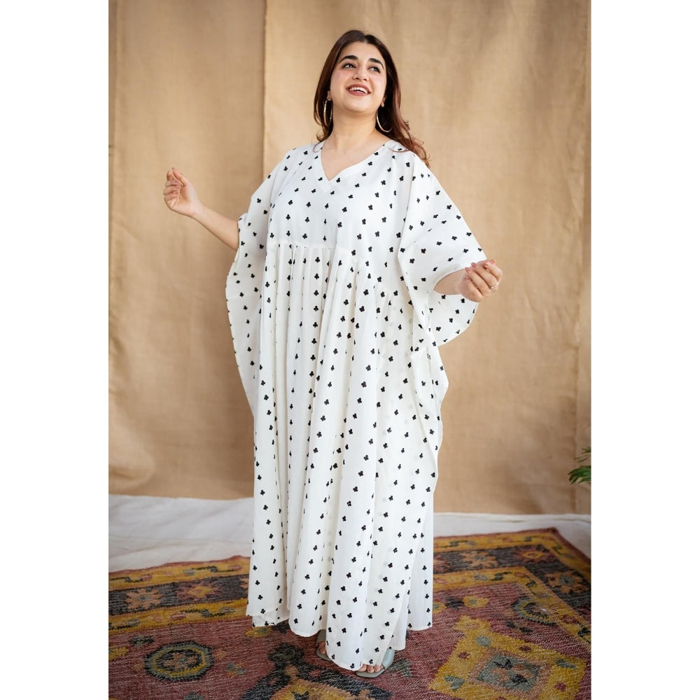 The Indian Ethnic Co. White Loose Dabu Cotton Hand Block Printed Kaftan Dress