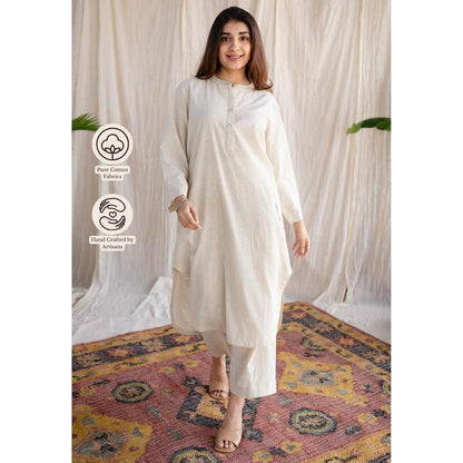 The Indian Ethnic Co. Off-White Straight Ajrakh Handblock Printed Cotton Pant