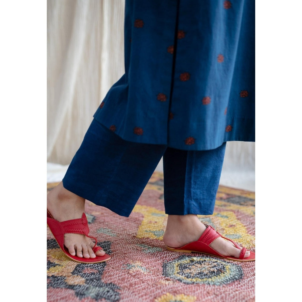 The Indian Ethnic Co. Blue Straight Ajrakh Printed Cotton Kurta With V Neck