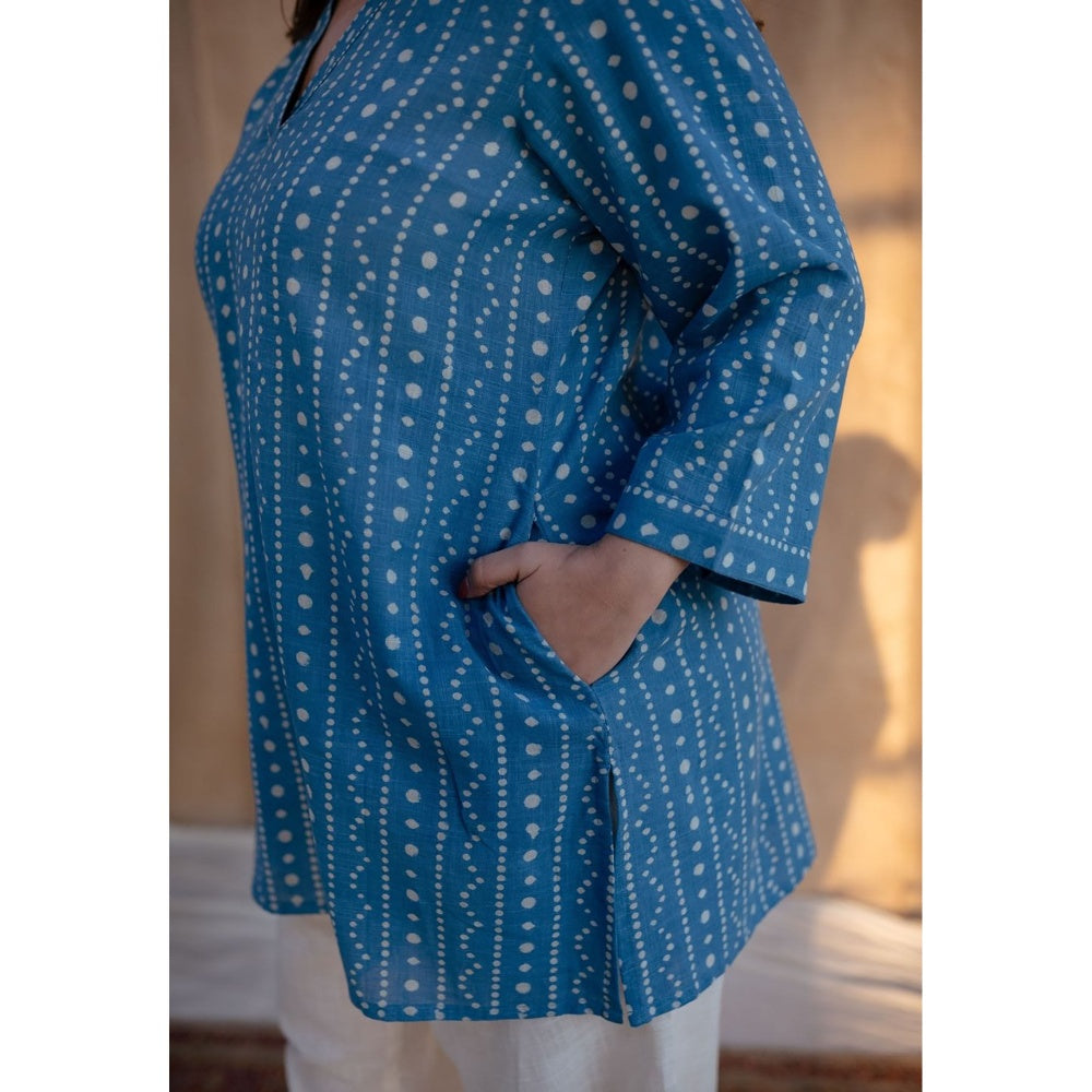 The Indian Ethnic Co. Blue Dabu Handblock Printed Tunic V Neck with Embroidered