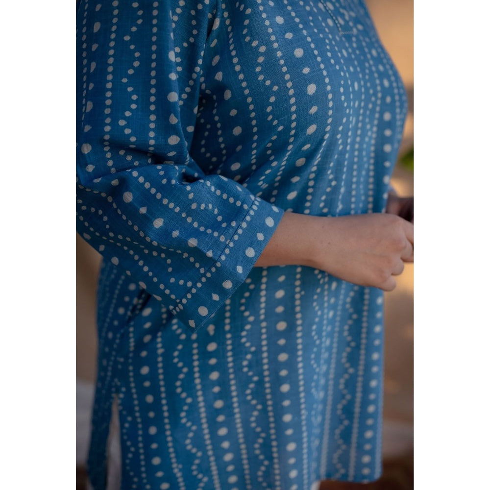 The Indian Ethnic Co. Blue Dabu Handblock Printed Tunic V Neck with Embroidered