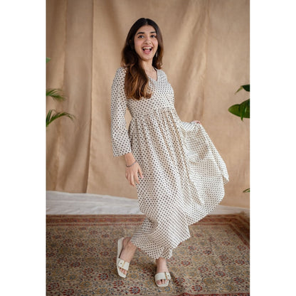 The Indian Ethnic Co. White Straight Fakira Printed Mul Cotton Pant