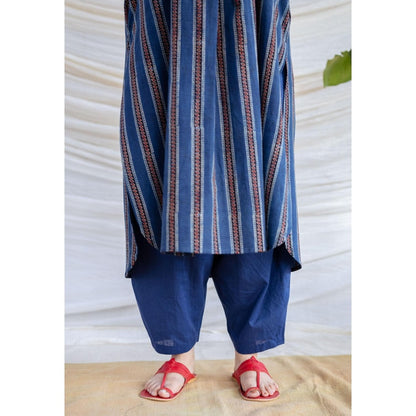 The Indian Ethnic Co. Navy Blue Straight Ajrakh Printed Cotton Kurta With Sleeveless
