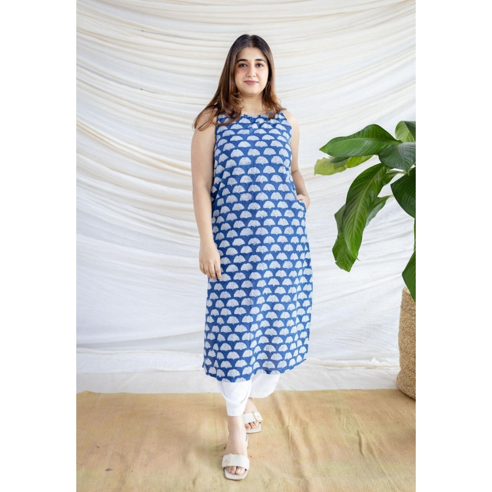 The Indian Ethnic Co. Blue Straight Dabu Printed Cotton Kurta With Round Neck And Sleeveless