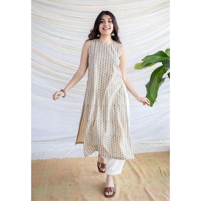 The Indian Ethnic Co. Beige Straight Bagru Printed Cotton Kurta With Round Neck And Sleeveless