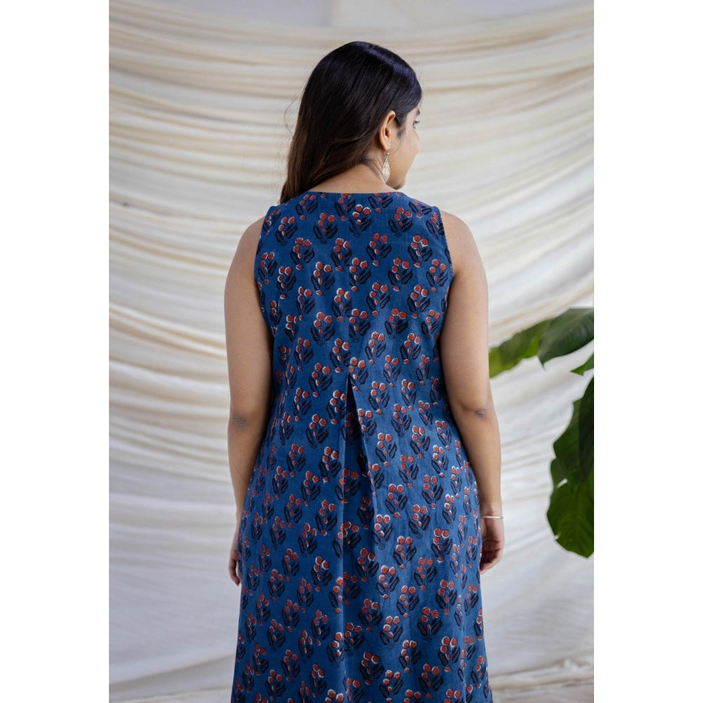 The Indian Ethnic Co. Blue Straight Jahota Printed Cotton Kurta With Round Neck And Sleeveless