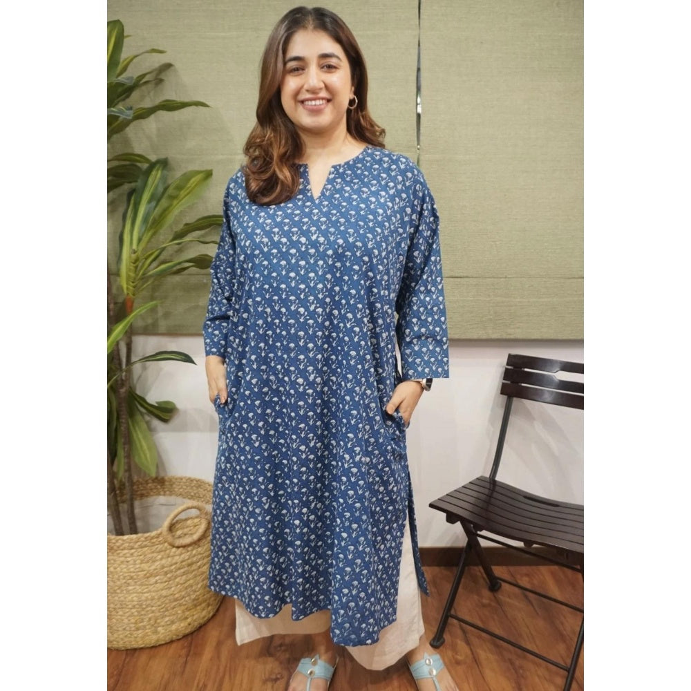 The Indian Ethnic Co. Blue Loose Dabu Printed Cotton Kurta With Split V Neck And Full Sleeves