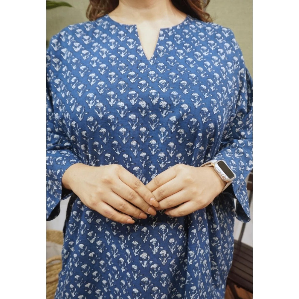 The Indian Ethnic Co. Blue Loose Dabu Printed Cotton Kurta With Split V Neck And Full Sleeves