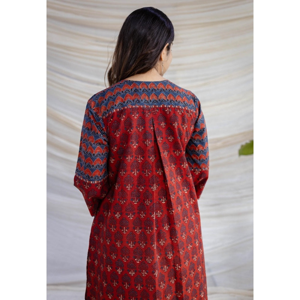 The Indian Ethnic Co. Maroon A-Line Ajrakh Printed Cotton Anarkali Kurta With Round Neck
