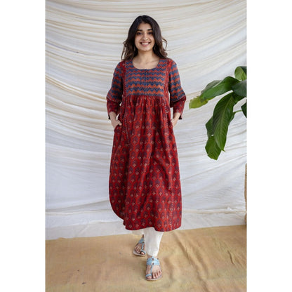 The Indian Ethnic Co. Maroon A-Line Ajrakh Printed Cotton Anarkali Kurta With Round Neck