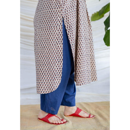 The Indian Ethnic Co. Beige Straight Ajrakh Printed Cotton Kurta With Round Neck