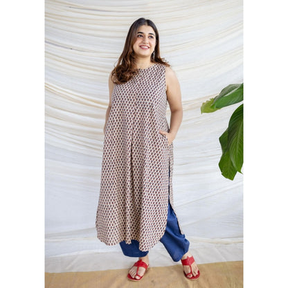 The Indian Ethnic Co. Beige Straight Ajrakh Printed Cotton Kurta With Round Neck