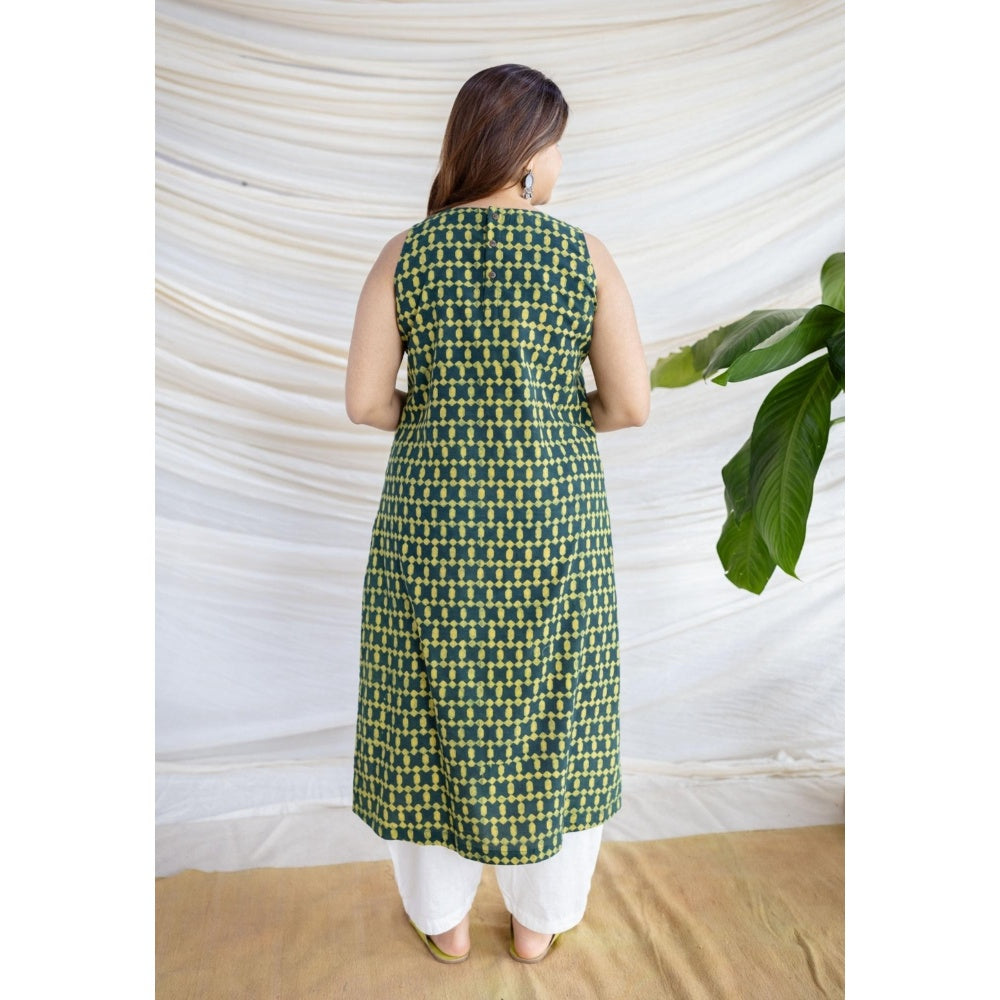 The Indian Ethnic Co. Green Straight Dabu Printed Cotton Kurta With Round Neck And Sleeveless
