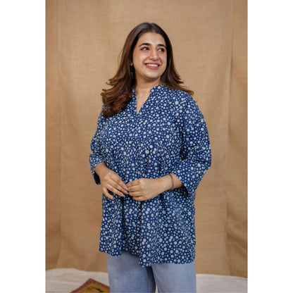 The Indian Ethnic Co. Blue Loose Dabu Printed Cotton Kurti With Mandarin Neck