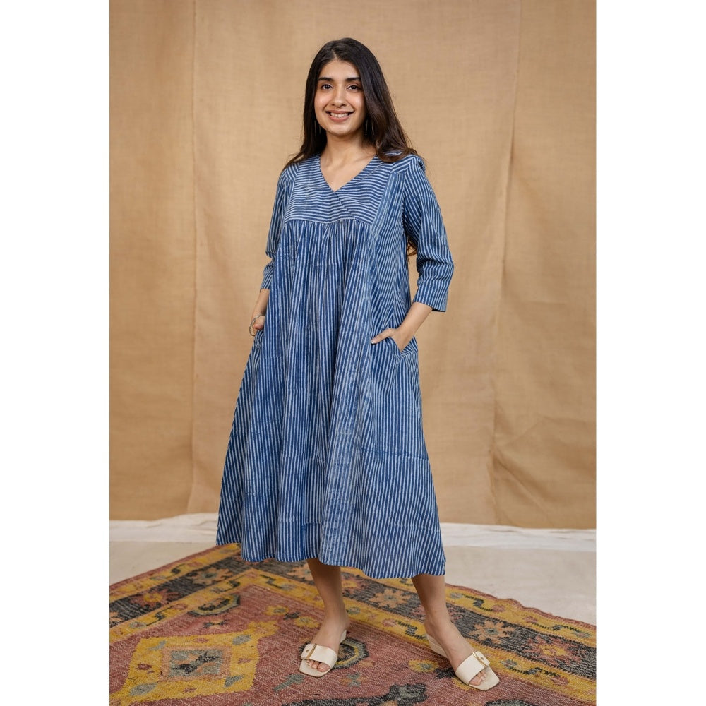 The Indian Ethnic Co. Blue A-Line Dabu Printed Cotton Dress With V Neck