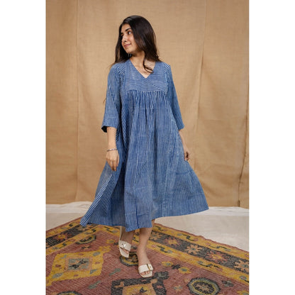 The Indian Ethnic Co. Blue A-Line Dabu Printed Cotton Dress With V Neck