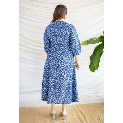 The Indian Ethnic Co. Blue A-Line Dabu Printed Cotton Dress With V Neck