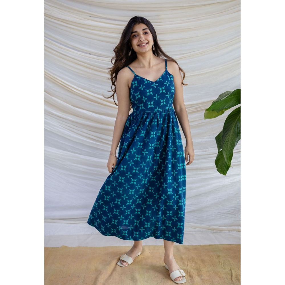 The Indian Ethnic Co. Blue A-Line Dabu Printed Cotton Dress With V Neck