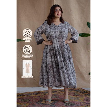 The Indian Ethnic Co. Grey A-Line Batik Hand Block Mul Dress With Slip (Set of 2)