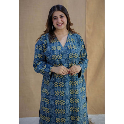 The Indian Ethnic Co. Blue Ajrakh Hand Block Printed Cotton Jabba Kali Kurta