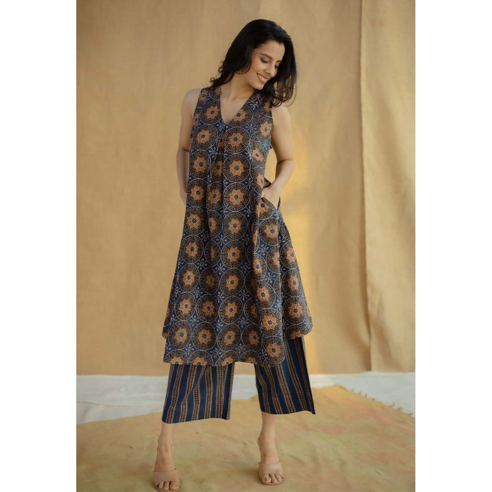 The Indian Ethnic Co. Navy Blue A-Line Ajrakh Hand Block Printed Cotton Kurta