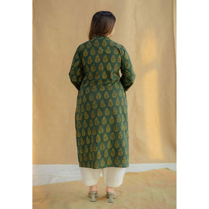 The Indian Ethnic Co. Green Straight Ajrakh Hand Block Printed Cotton Kurta