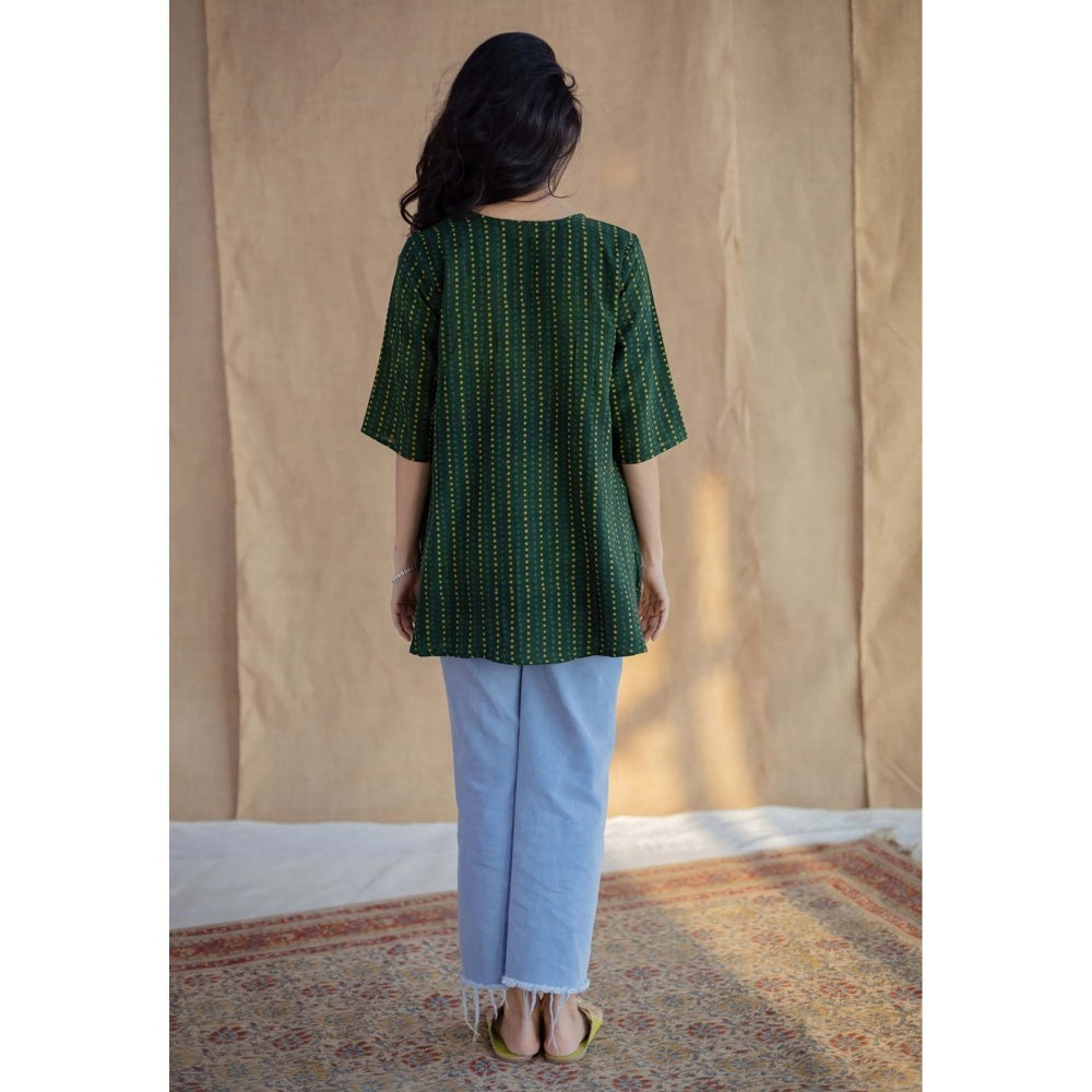 The Indian Ethnic Co. Green A-Line Dabu Hand Block Printed Slub Cotton Short Top