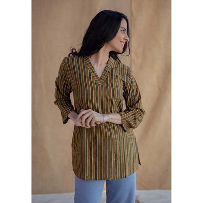 The Indian Ethnic Co. Multi-Color Straight Ajrakh Hand Block Printed Cotton Short Tunic