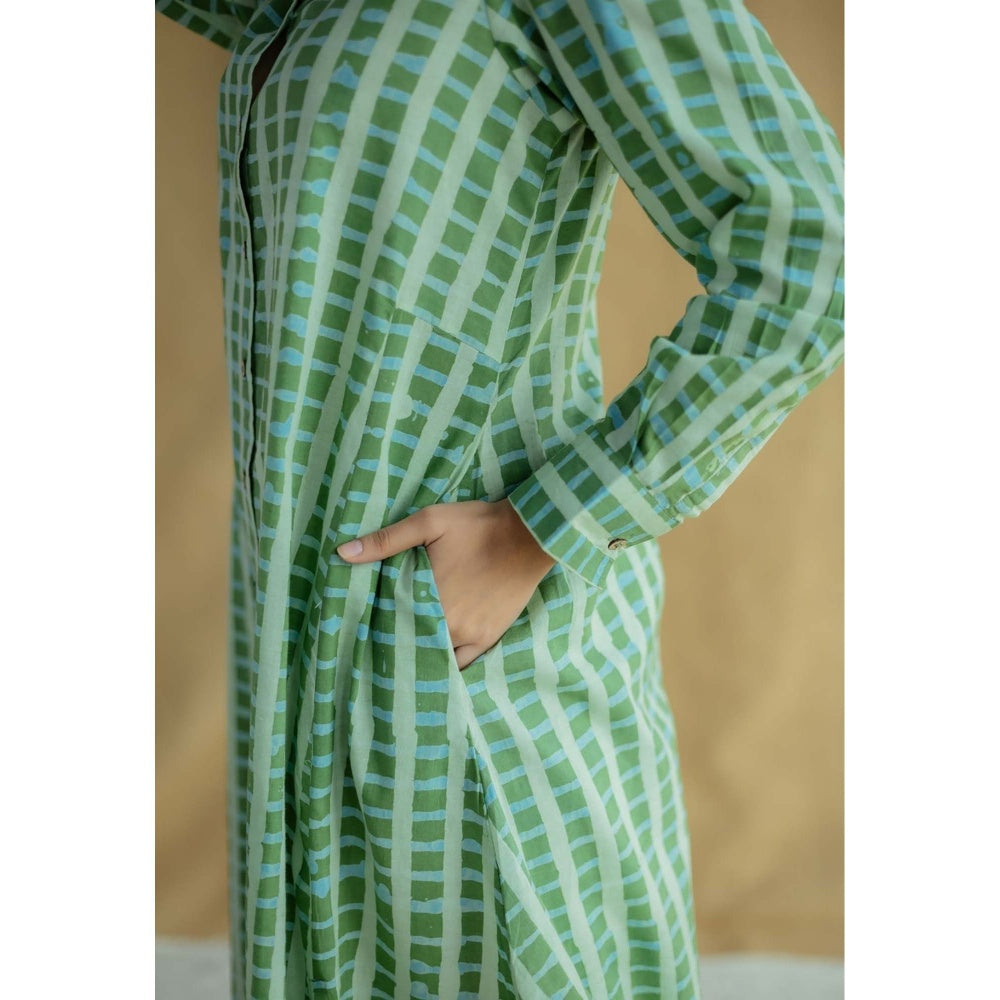 The Indian Ethnic Co. Green A-Line Batik Printed Slub Cotton Dress