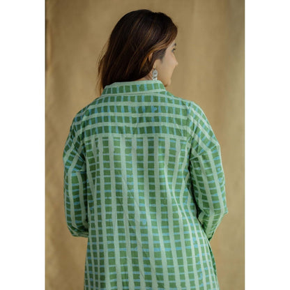 The Indian Ethnic Co. Green A-Line Batik Printed Slub Cotton Dress