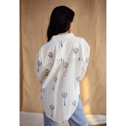 The Indian Ethnic Co. White Loose Hand Block Printed Cotton Shirt