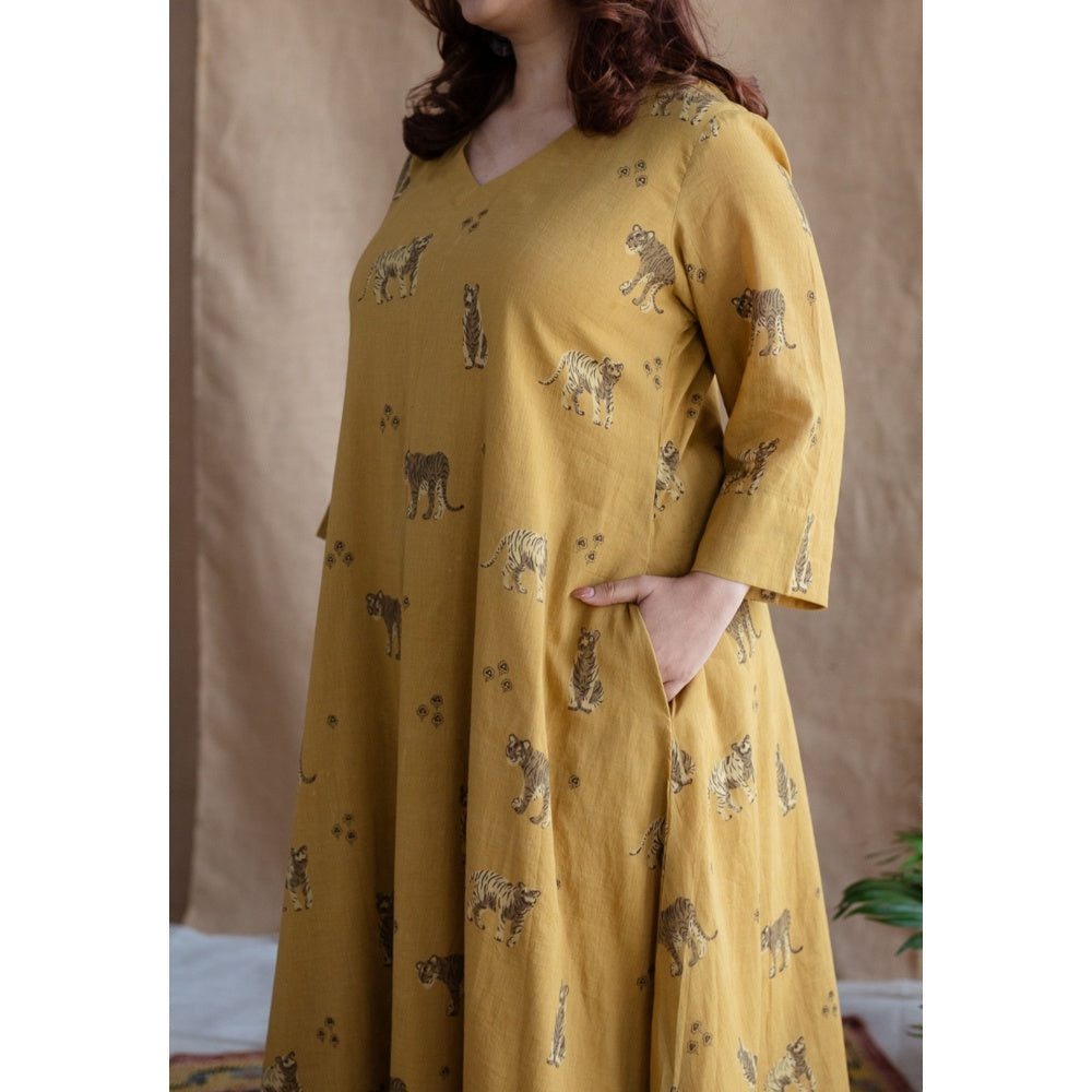 The Indian Ethnic Co. Mustard A-Line Ajrakh Print Mul Cotton Kurta with Lining (Set of 2)