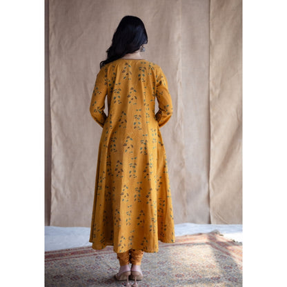 The Indian Ethnic Co. Mustard Loose Ajrakh Hand block Printed Cotton Embroidered Kurta
